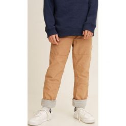 Mango Kids - Spodnie dziecięce Flip 110-164 cm. Szare spodnie chłopięce Mango Kids, bez wzorów, z bawełny, casualowe. W wyprzedaży za 49,90 zł.