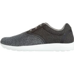 Crocs Kinsale Static Lace Tenisówki Szary. Szare klapki męskie Crocs, bez wzorów, z materiału. Za 364,95 zł.