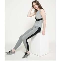 Nike - Legginsy. Szare legginsy sportowe damskie Nike, s, z elastanu. W wyprzedaży za 119,90 zł.
