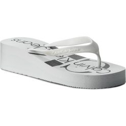 Japonki CALVIN KLEIN JEANS - Tesse Jelly RE9734 White. Klapki damskie Calvin Klein Jeans. Za 179,90 zł.