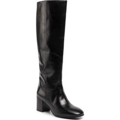 Kozaki VAGABOND - Nicole 4821-001-20 Black. Czarne kozaki damskie Vagabond, ze skóry, przed kolano, na wysokim obcasie, bez zapięcia. Za 849,00 zł.