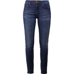 True Religion HALLE Jeans Skinny Fit blue denim. Niebieskie jeansy damskie marki True Religion, bez wzorów, z elastanu. Za 839,00 zł.
