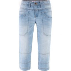 Rybaczki dżinsowe ze stretchem bonprix jasnoniebieski. Niebieskie rybaczki damskie bonprix, bez wzorów, z jeansu. Za 99,99 zł.
