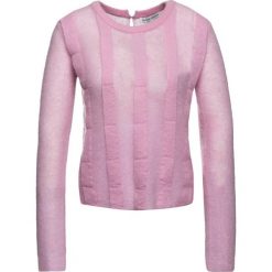 Sweter Silvian Heach Tinebar PGA19221MA. Różowe swetry damskie Silvian Heach, xs, bez wzorów, klasyczne, bez rękawów, bez kaptura. W wyprzedaży za 239,00 zł.