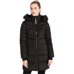 Tommy Hilfiger Pamela Płaszcz Czarny. Czarne kurtki damskie TOMMY HILFIGER, l, bez wzorów, z elastanu. Za 1806,95 zł.