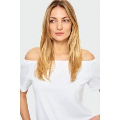 Top carmen. Bluzki damskie Greenpoint, bez wzorów, z bawełny, bez kołnierzyka, bez rękawów. Za 44,99 zł.