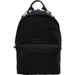 Plecaki męskie: McQ Alexander McQueen CLASSIC Plecak black/white