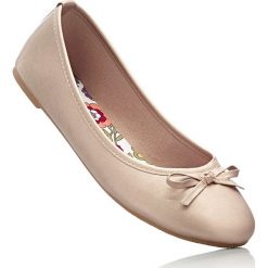 Baleriny bonprix kolor czerwonego złota. Żółte baleriny damskie marki bonprix, bez wzorów, z syntetyku, bez obcasa. Za 59,99 zł.