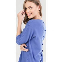 Niebieski Sweter Ristila. Niebieskie swetry damskie Born2be, s, bez wzorów, bez rękawów, bez kaptura. Za 99,99 zł.