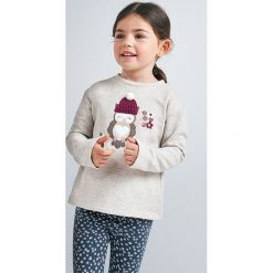 Mayoral - Longsleeve dziecięcy 92-134 cm. Szare bluzki dziewczęce Mayoral, z aplikacjami, z bawełny, z okrągłym kołnierzem, z długim rękawem, długie, bez kaptura. Za 101,90 zł.