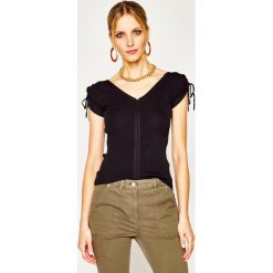 Bluzka Pepe Jeans DUA LIPA Sonia PL701617. Czarne bluzki damskie Pepe Jeans, xs, bez wzorów, z wiskozy, bez kołnierzyka, bez rękawów. Za 279,00 zł.