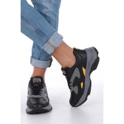Czarne buty sportowe sneakersy sznurowane casu ds13003. Czarne buty dziewczęce sportowe Casu, bez wzorów, ze skóry ekologicznej, na sznurówki. Za 59,99 zł.