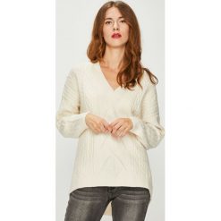 Medicine - Sweter Essential. Białe swetry klasyczne damskie marki MEDICINE, s, z elastanu. W wyprzedaży za 79,90 zł.