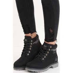 Czarne Traperki Ice Crown. Czarne buty zimowe damskie Born2be, na płaskiej podeszwie. Za 89,99 zł.