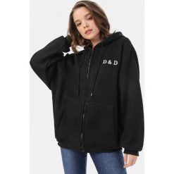 Czarna Bluza Mhyrorin. Czarne bluzy damskie Born2be, s, bez wzorów, bez rękawów, bez kaptura. Za 99,99 zł.