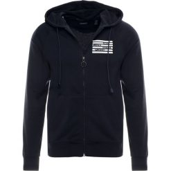 Scotch & Soda REGULAR FIT CLASSIC HOODY Bluza rozpinana night. Szare bluzy męskie rozpinane marki Scotch & Soda, l, z nadrukiem, z bawełny, z kapturem. Za 429,00 zł.
