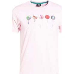 PS by Paul Smith LOLLI Tshirt z nadrukiem pink. Czerwone koszulki polo męskie marki PS by Paul Smith, m, z nadrukiem, z bawełny. W wyprzedaży za 237,30 zł.
