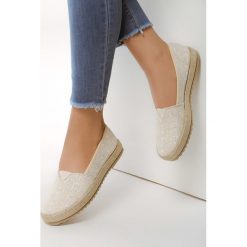 Beżowe Espadryle Athleticism. Brązowe espadryle damskie Born2be, z haftami, bez obcasa, na płaskiej podeszwie. Za 59,99 zł.