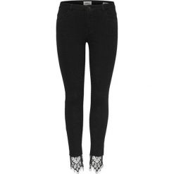 ONLY Jeansy damskie Carmen Rg Sk Lace Ankle Jeans Dnm 15159100 Black 32 " (rozmiar 29). Czarne jeansy damskie ONLY, z jeansu. W wyprzedaży za 94,00 zł.
