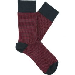 Skarpety fiume bordo. Czerwone skarpetki męskie Recman, w geometryczne wzory, z bawełny. Za 19,00 zł.