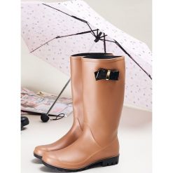 Beżowe Kalosze Raining Men. Brązowe kalosze damskie Renee, bez wzorów. W wyprzedaży za 64,99 zł.