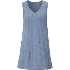 Cellbes Tunika z bawełny ekologicznej denim blue female niebieski 34/36. Niebieskie tuniki damskie Cellbes, na co dzień, z aplikacjami, z bawełny, z dekoltem w serek, bez rękawów. W wyprzedaży za 109,00 zł.