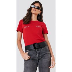 T-shirty damskie: NA-KD Trend T-shirt Self Ish – Red