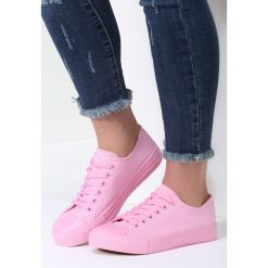 Różowe Trampki Sweet Land. Różowe trampki i tenisówki damskie marki vices, bez wzorów, na sznurówki. Za 59,99 zł.