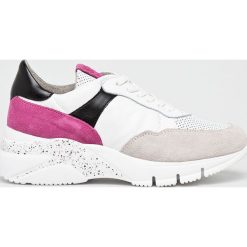 Tamaris - Buty. Białe buty sportowe damskie Tamaris, bez wzorów, ze skóry, sportowe. W wyprzedaży za 219,90 zł.