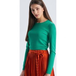 Gładki sweter - Zielony. Zielone swetry klasyczne damskie marki Cropp, s. Za 49,99 zł.