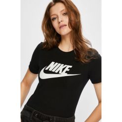 Nike Sportswear - Top. Brązowe topy damskie Nike Sportswear, l, z nadrukiem, z bawełny, z okrągłym kołnierzem. W wyprzedaży za 139,90 zł.