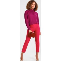 Bluzki asymetryczne: Kaffe TRINE Bluzka magenta plum