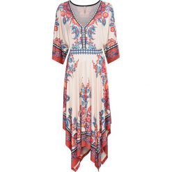 Sukienka z paskiem, w deseń boho bonprix cielisty z nadrukiem. Brązowe sukienki damskie bonprix, z nadrukiem, boho, bez kołnierzyka, bez rękawów. Za 134,99 zł.