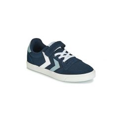 Buty Dziecko Hummel SLIMMER STADIL LOW JUNIOR. Niebieskie trampki dziewczęce Hummel, bez wzorów, bez zapięcia. Za 219,00 zł.