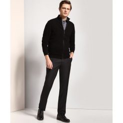 SWETER DŁUGI RĘKAW MĘSKI Z ZAMKIEM. Szare golfy męskie marki Top Secret, na lato, m. Za 59,99 zł.