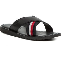 Klapki TOMMY HILFIGER - Criss Cross Leather Sandal FM0FM02120 Midnight 403. Niebieskie klapki męskie TOMMY HILFIGER, bez wzorów, ze skóry. W wyprzedaży za 189,00 zł.