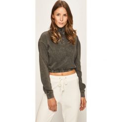 Tally Weijl - Bluza. Szare bluzy damskie TALLY WEIJL, s, bez wzorów, z bawełny, z krótkim rękawem, krótkie, bez kaptura. Za 79,90 zł.