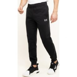 Spodnie dresowe EA7 Emporio Armani 8NPP53 PJ05Z 1200. Czarne jeansy męskie EA7 Emporio Armani, xl, bez wzorów. Za 369,00 zł.