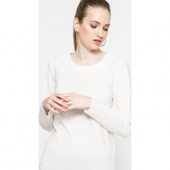 Vero Moda - Bluzka Away. Białe bluzki damskie Vero Moda, s, bez wzorów, z poliesteru, casualowe, z okrągłym kołnierzem, bez rękawów. W wyprzedaży za 39,90 zł.