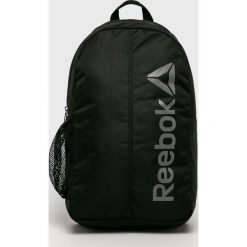Reebok - Plecak. Czarne plecaki męskie Reebok, w paski, z poliesteru. W wyprzedaży za 69,90 zł.