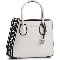 Torebka MICHAEL MICHAEL KORS - Mercer 30H8SM9M3T Optic White/Blk. Białe torebki klasyczne damskie MICHAEL Michael Kors, bez wzorów, ze skóry, klasyczne, na ramię, bez dodatków. Za 1309,00 zł.