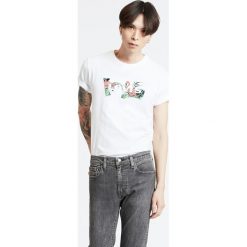 Levi's® Housemark Graphic Koszulka Biały. Białe podkoszulki męskie s, z nadrukiem, z bawełny, z krótkim rękawem. Za 102,95 zł.