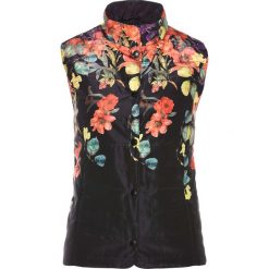 Kamizelka pikowana w kwiaty bonprix czarny. Czarne kamizelki damskie bonprix, w kwiaty, bez kaptura. Za 109,99 zł.