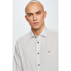 Tommy Hilfiger Tailored - Koszula. Białe koszule męskie Tommy Hilfiger Tailored, bez wzorów, z bawełny, klasyczne, z klasycznym kołnierzykiem, z długim rękawem. Za 299,90 zł.