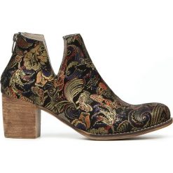 Botki z suwakiem z tyłu - skóra naturalna - model 501 - kolor złota mozaika. Żółte botki damskie Zapato, na lato, z jeansu, klasyczne, przed kostkę, bez obcasa, na obcasie, bez zapięcia. Za 399,00 zł.