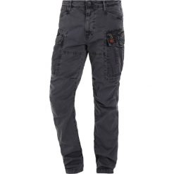 Bojówki męskie: Superdry CORE LITE PARACHUTE Bojówki carbon black
