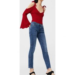 Mango - Jeansy. Niebieskie jeansy damskie marki Mango, z elastanu. W wyprzedaży za 79,90 zł.