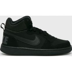 Nike - Buty Court Borough. Czarne trampki chłopięce Nike, bez wzorów, ze skóry, sportowe, z okrągłym noskiem, na sznurówki. Za 269,90 zł.