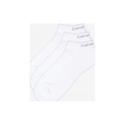 Calvin Klein 3-pack Skarpetki Biały. Białe skarpetki męskie Calvin Klein, bez wzorów, z elastanu. Za 87,95 zł.