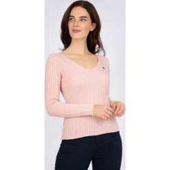 Sweter "Leg Hole" w kolorze jasnoróżowym. Różowe swetry damskie Sir Raymond Taylor, xxl, z aplikacjami, z bawełny, bez rękawów, bez kaptura. W wyprzedaży za 129,95 zł.